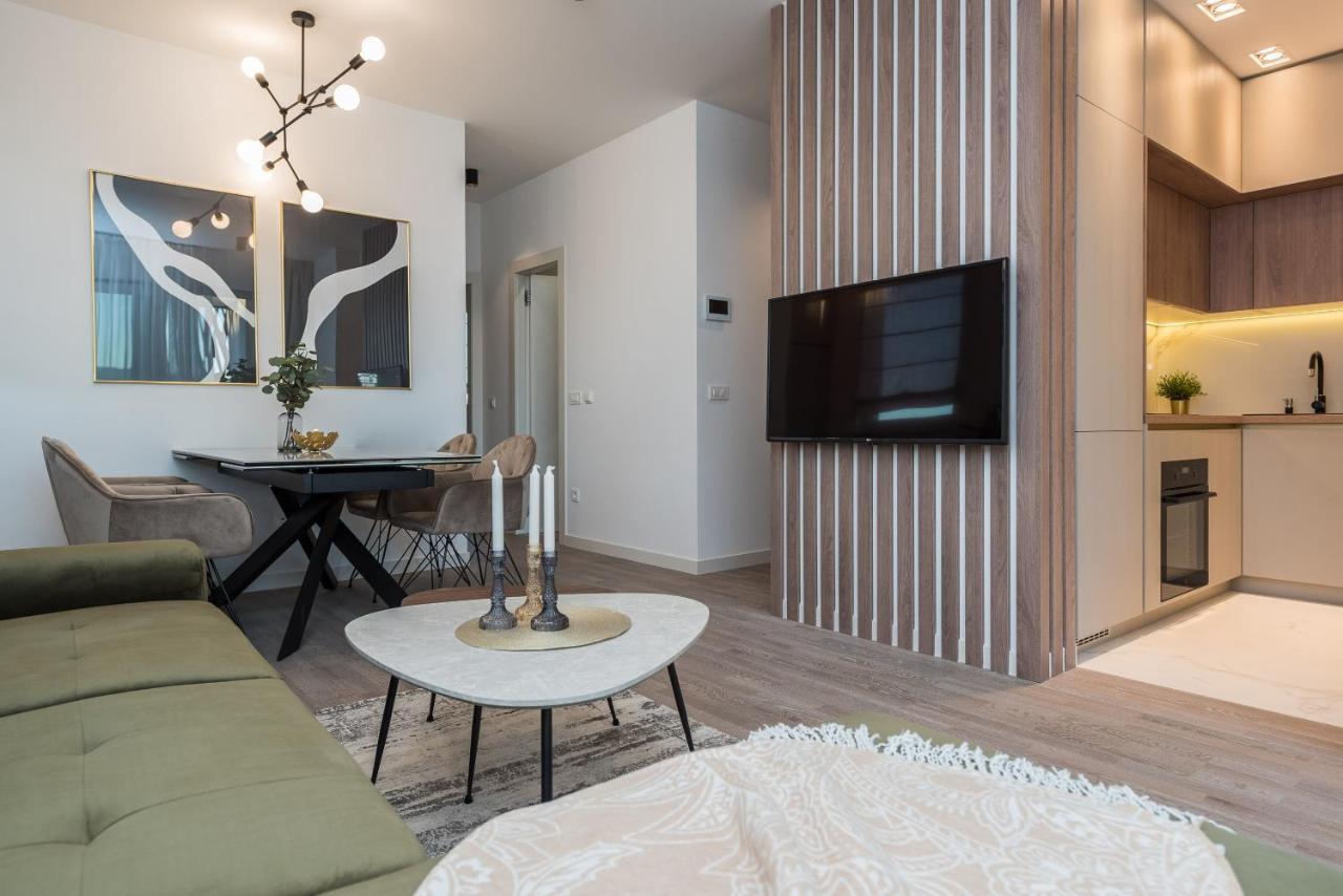 Green Sky Luxury Penthouse Apartment 扎达尔 外观 照片