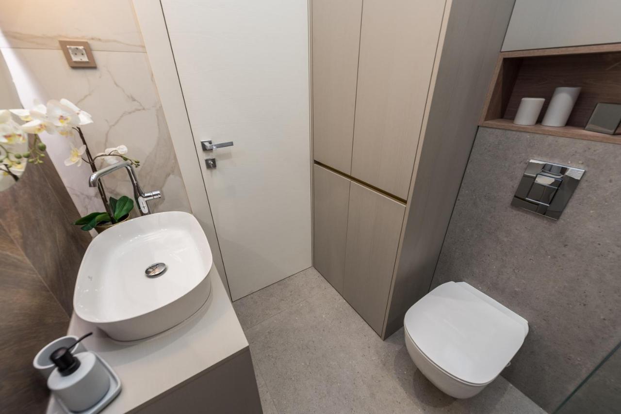 Green Sky Luxury Penthouse Apartment 扎达尔 外观 照片