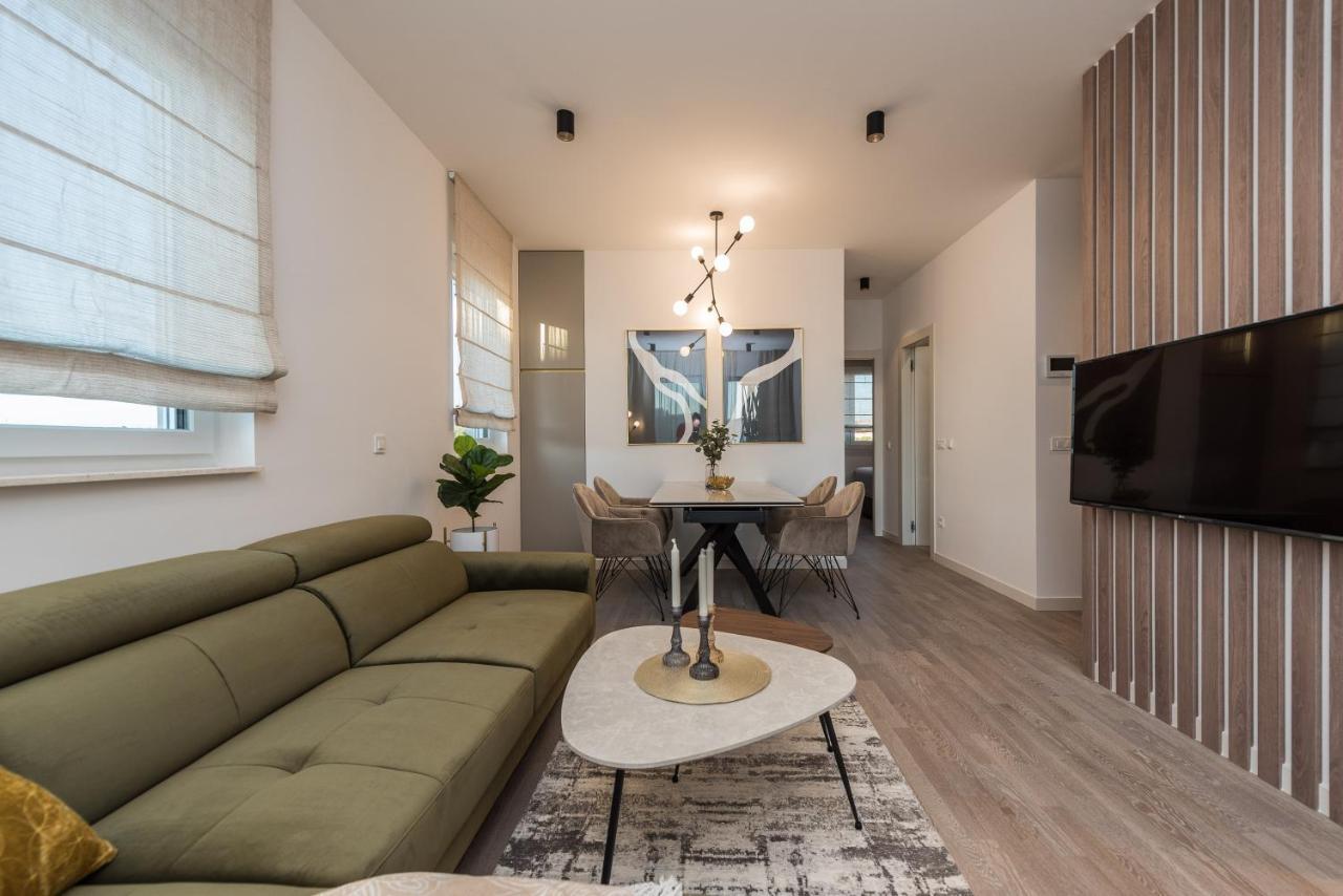 Green Sky Luxury Penthouse Apartment 扎达尔 外观 照片