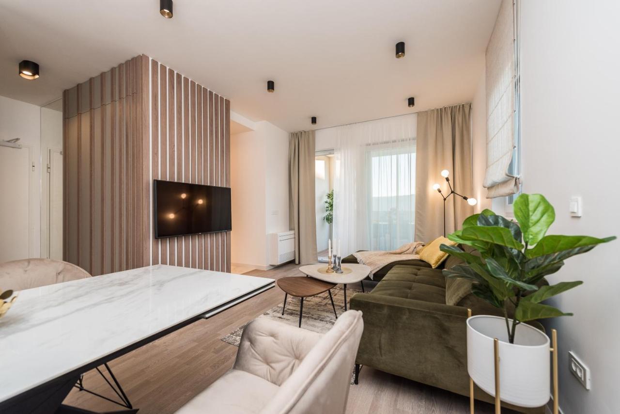 Green Sky Luxury Penthouse Apartment 扎达尔 外观 照片